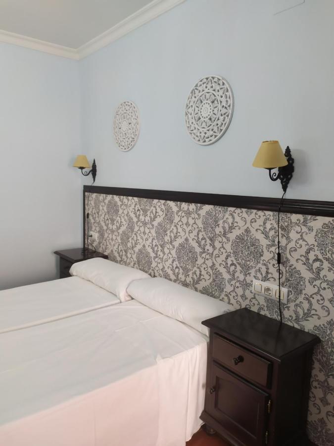 Apartamentos Turisticos Casa Cantillo 卡莫纳 外观 照片